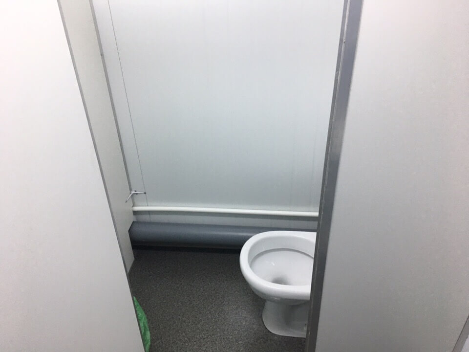 В Динопарке наконец-то решен туалетный вопрос. А остальные?